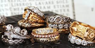 Ajuste de anillos de oro